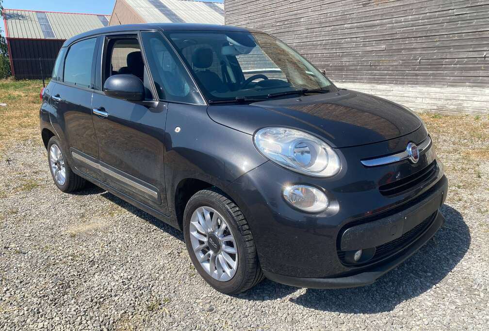 Fiat 500L 1.6 Multijet Lounge EXPORT ONLY TOIT PANO