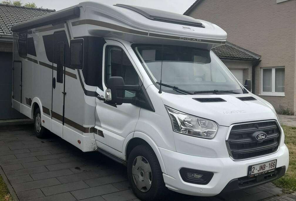 Ford McLouis Carat 470