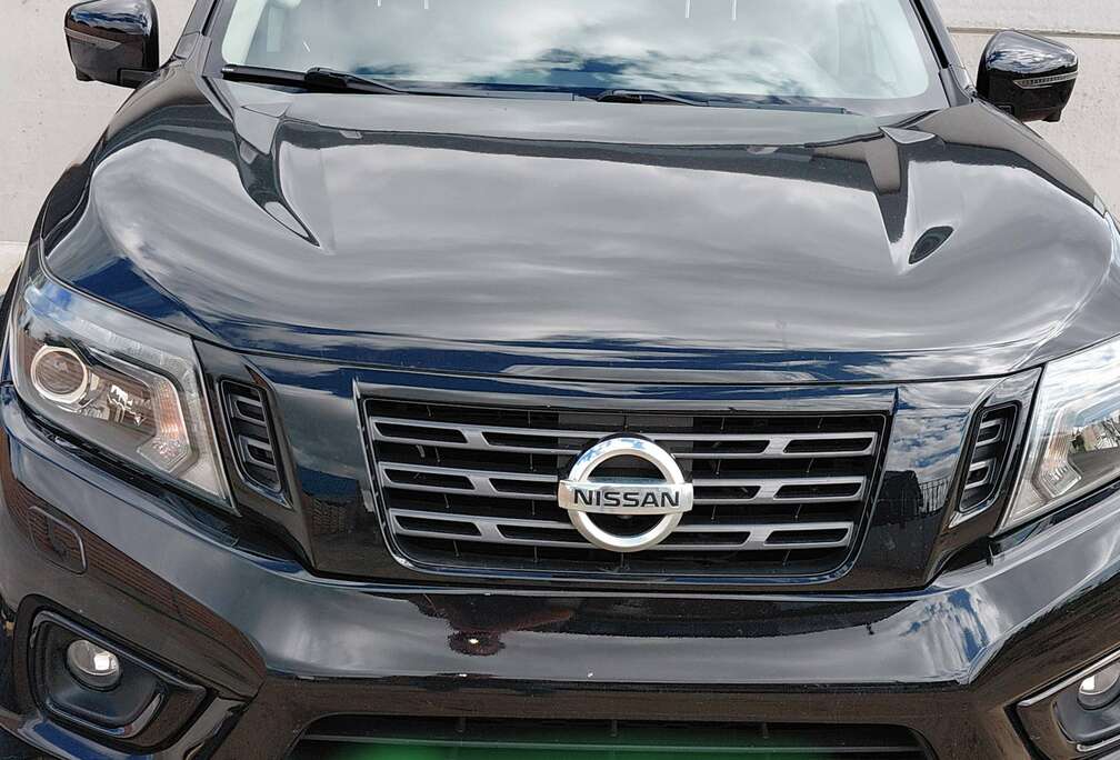 Nissan Navara 2.3 dCi 4WD New N-Guard