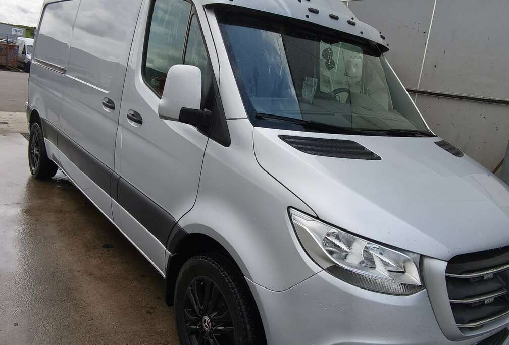Mercedes-Benz Sprinter 2.2