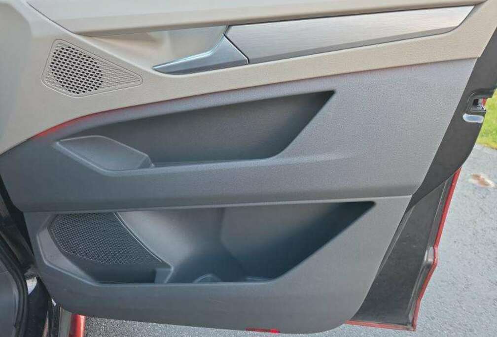 Volkswagen T7 Multivan Life