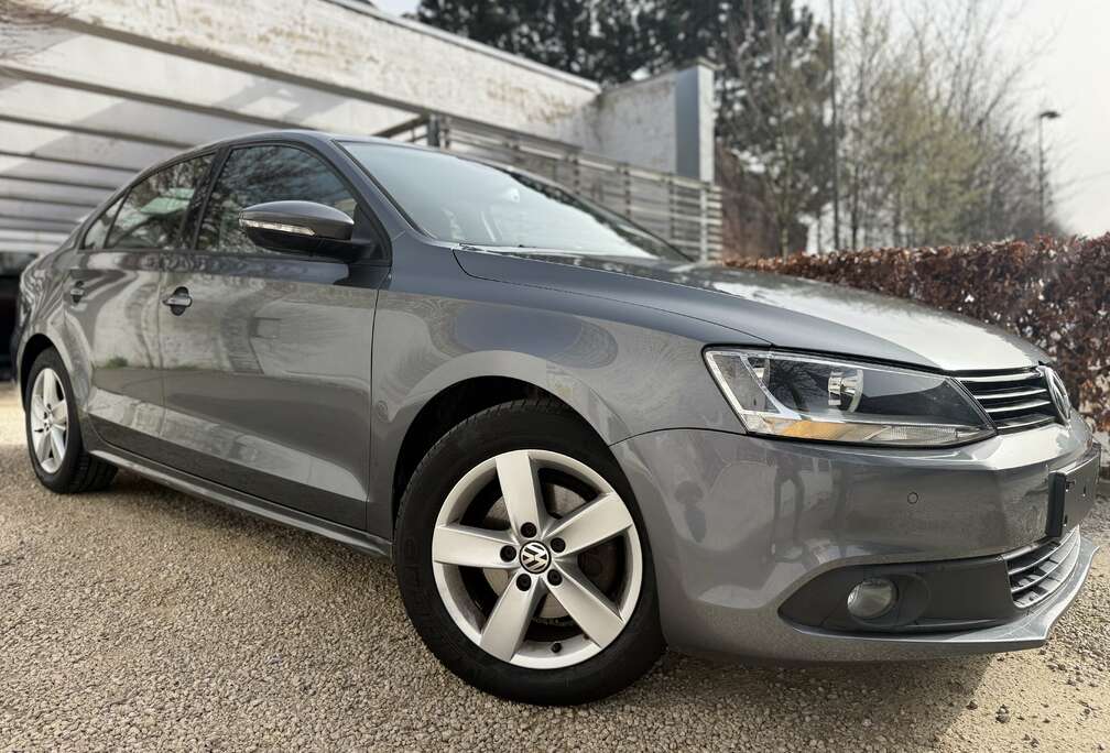 Volkswagen Jetta 1.6 CR TDi B2B-line DPF