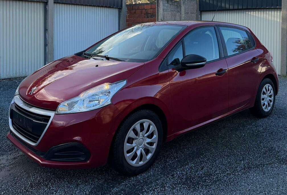 Peugeot 208 1.2i PureTech Style