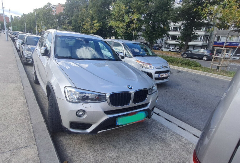 BMW X S Drive 18 150ch