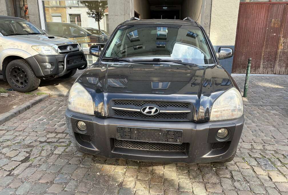 Hyundai 2.0i 16v 4WD Full Option Uniquement l’export