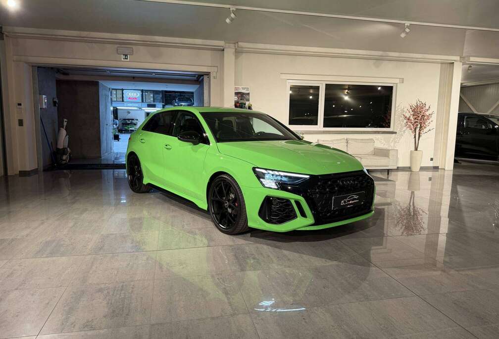 Audi SPORTBACK * KYALAMI GROEN * AUDI EXCLUSIVE *  DCC * LED * KEY LESS GO * LEDER PACK PLUS  * NAVI * ACC *B&O * MATRIX *
