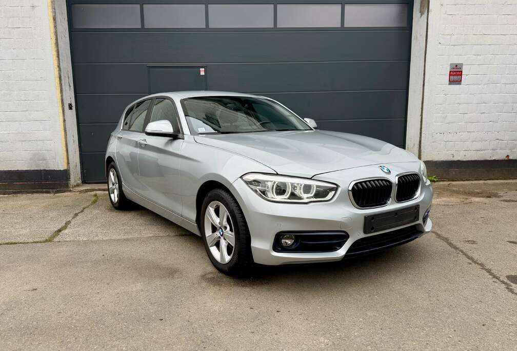 BMW 118i * AUTO * SPORTLINE * LEDS * SIEGES CHAUFFANTS *