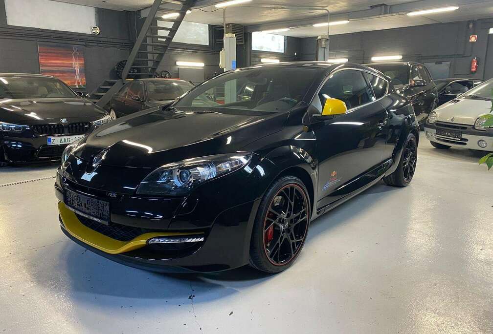 Renault Mégane Coupé 2.0 T RS RedBull Racing