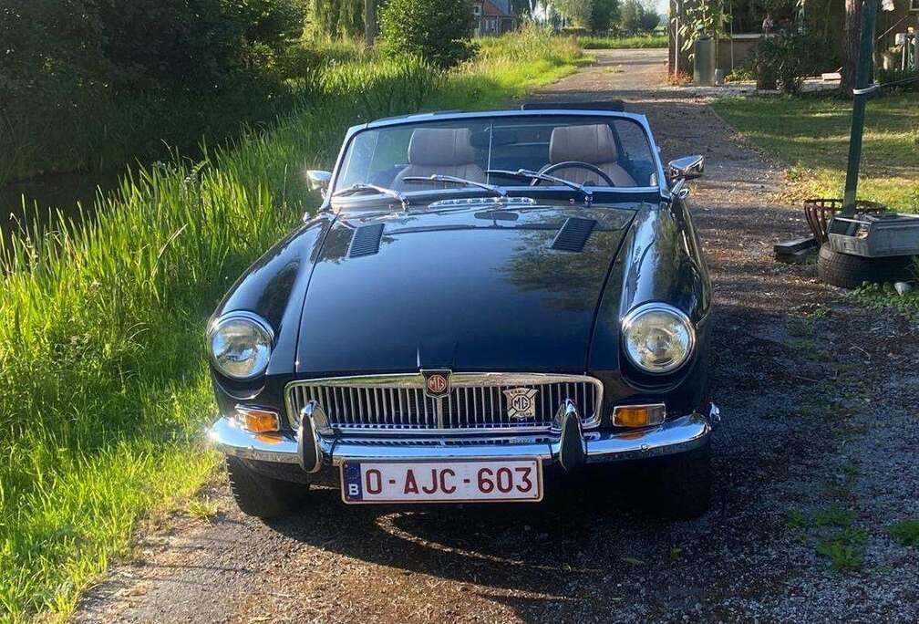 MG 1800 cc met overdrive