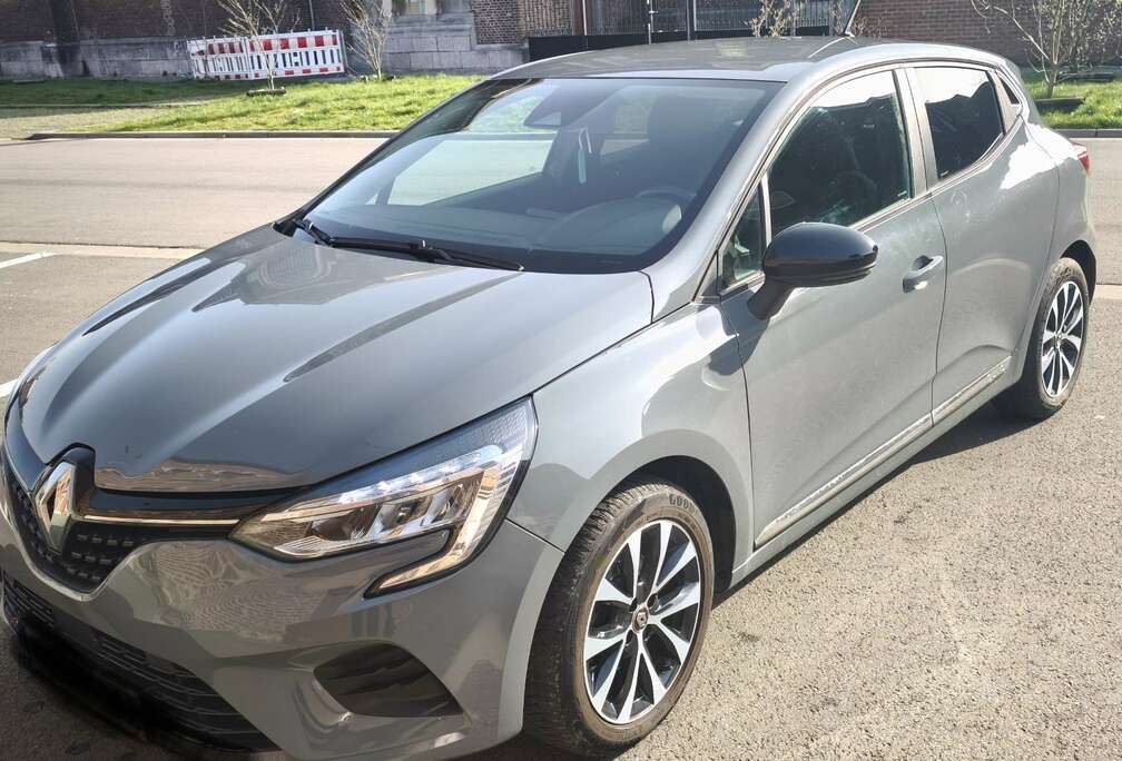 Renault 1.5 Blue dCi Intens