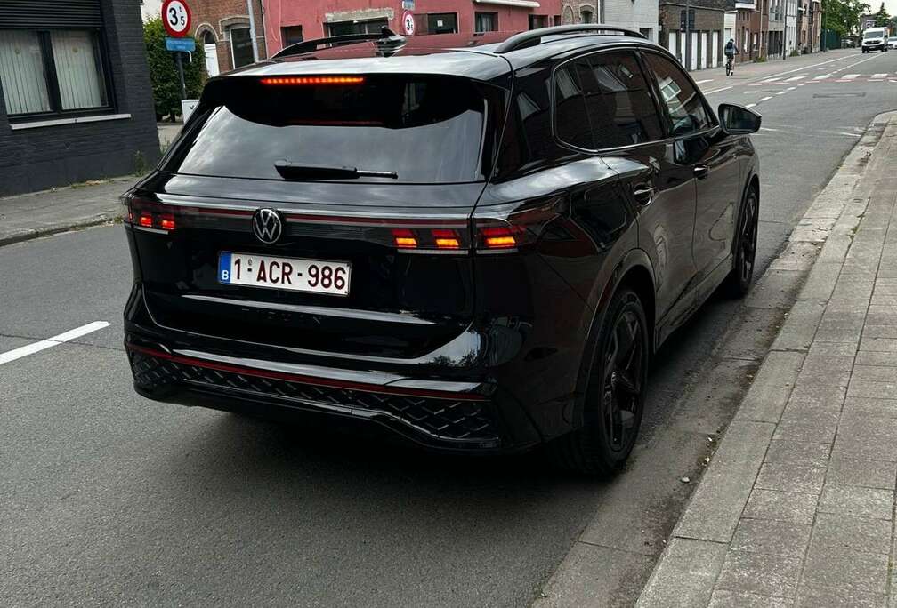 Volkswagen 1.5 eTSI OPF DSG R-Line