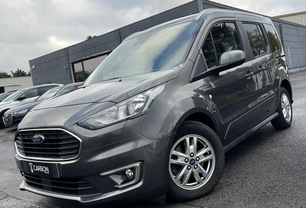 Ford 1.5 TDCi Trend 1er PROPRIO/NAVI/CAMERA/PANO/CARNET