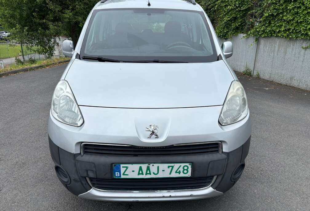 Peugeot Partner Tepee 1.6 HDi  prête à immatriculer