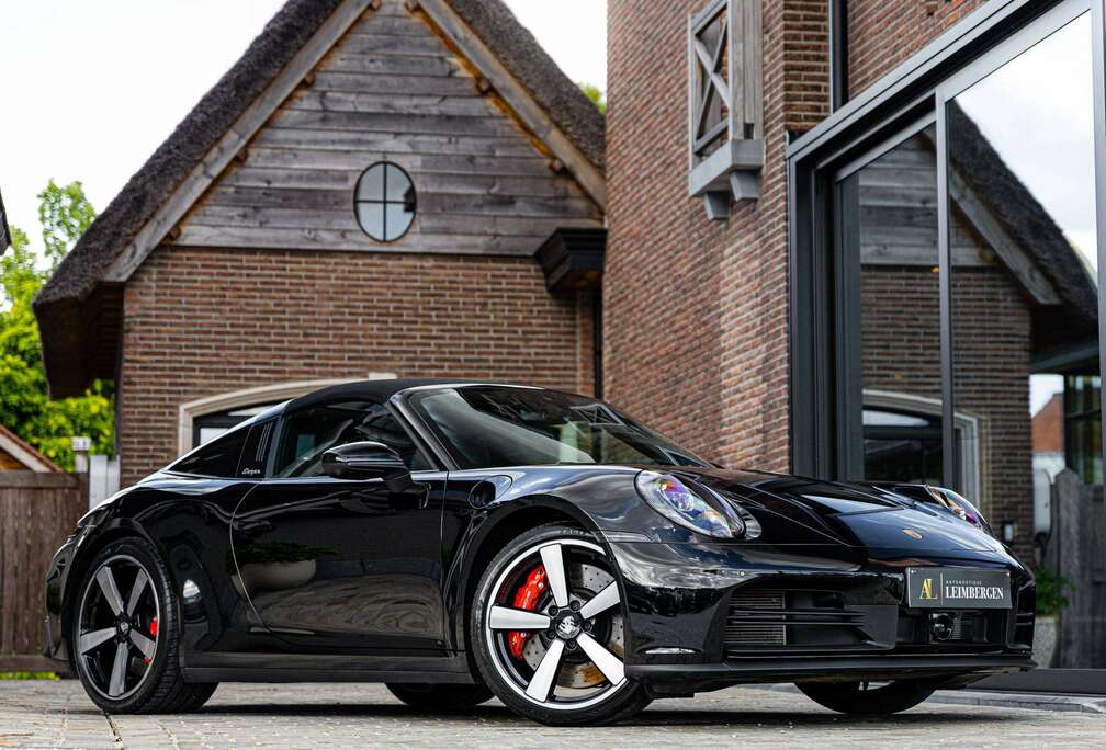 Porsche Targa 4S (Type 992.2) / Adaptive Cruise Control / BOSE / Sport Chrono / Surround View