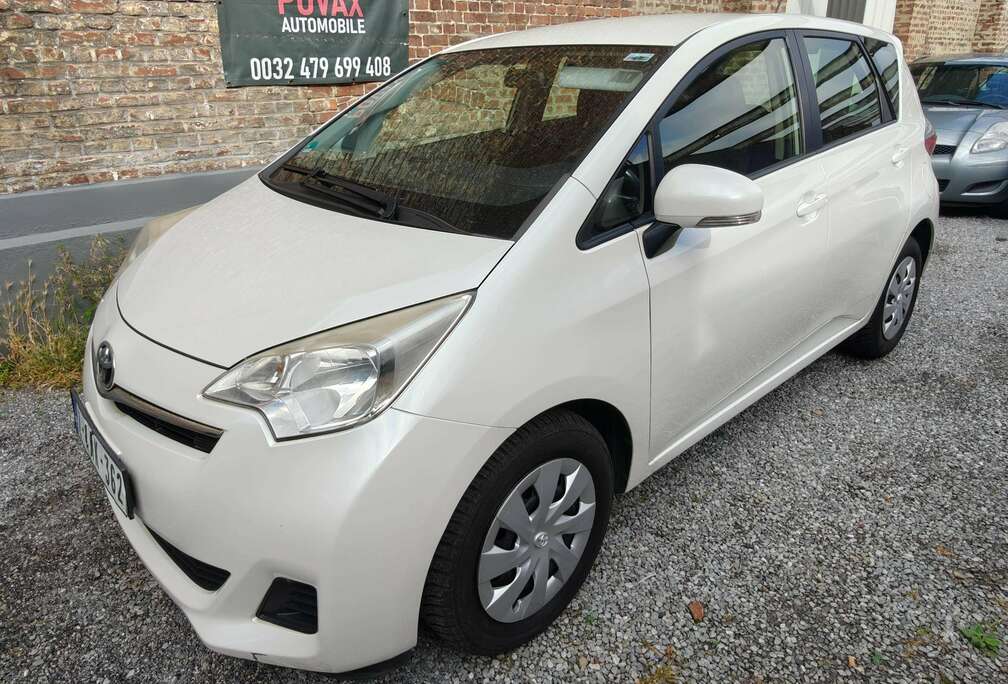 Toyota Verso S 1.33 VVT-i 119000 km prêt à immatriculé