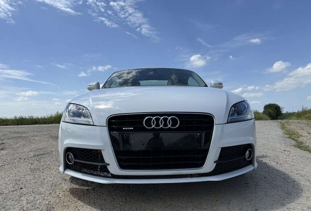 Audi Coupé 2.0 TDi Quattro S line DPF