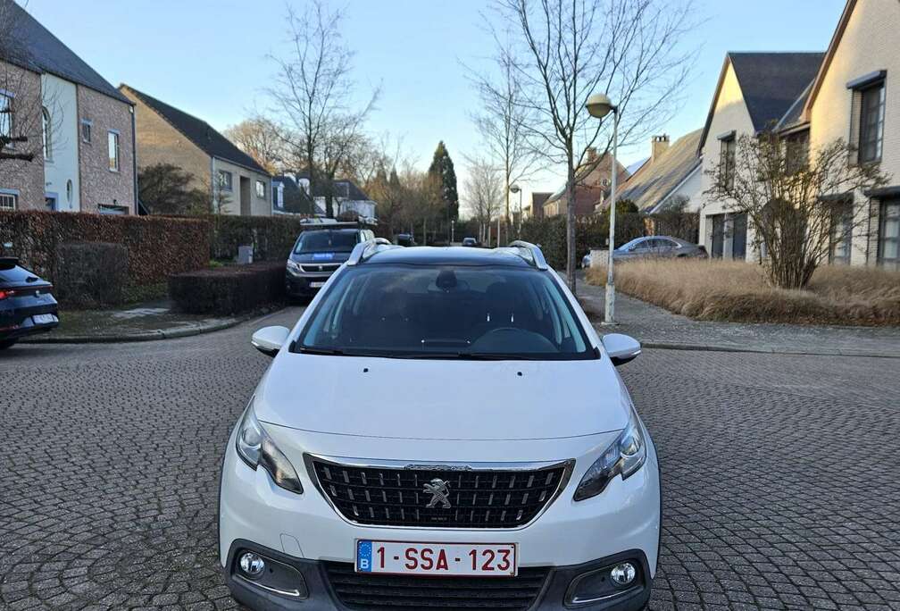 Peugeot PureTech Allure + winterbanden