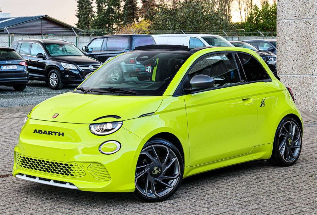 Abarth SCORPIONISSIMA-UITVOERING*CABRIO*AUTOMAAT*ACHTERUITRIJCAMERA*BTW-WAGEN*ALCANTARA*NIEUWSTAAT*