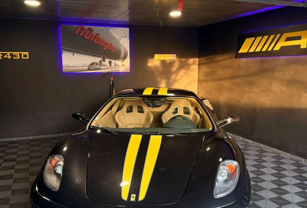 Ferrari F 430 4.3i V8 32v F1