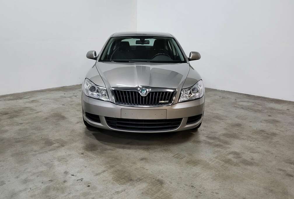 Skoda 1.6 CR TDi GreenLine * AIRCO * ALU * RADAR ARR. *