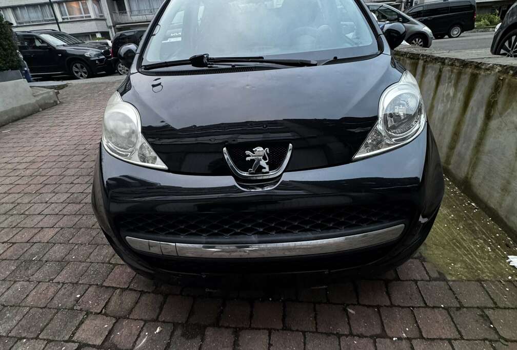 Peugeot 1.0i Urban Move