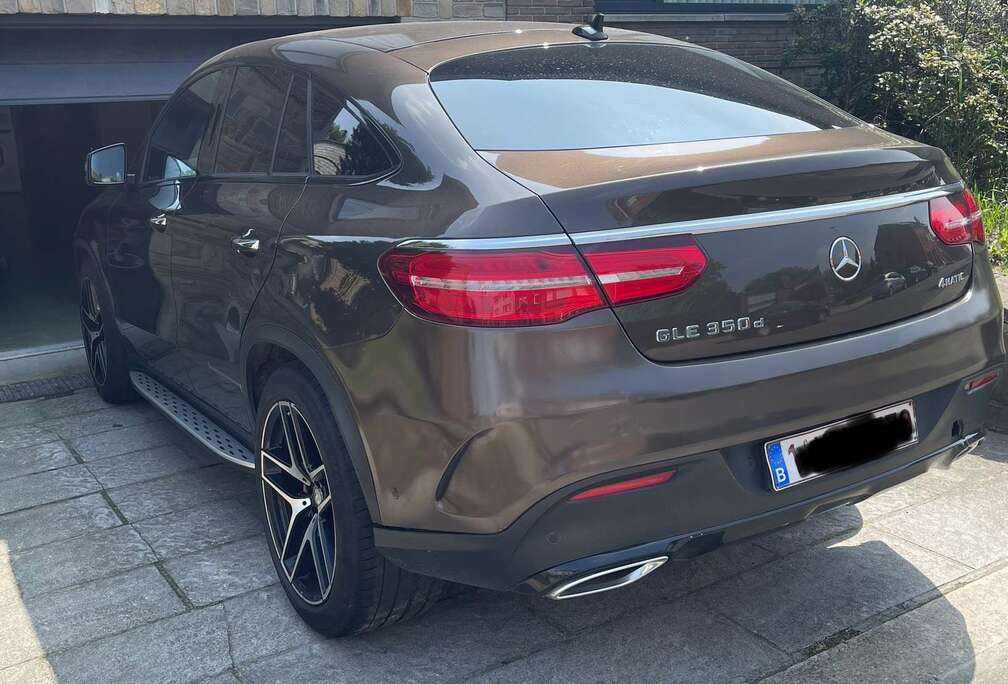 Mercedes-Benz Coupé d 4-Matic