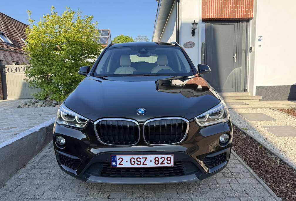 BMW 1.5iA sDrive18/Full LED/Auto/Carplay/Cuir