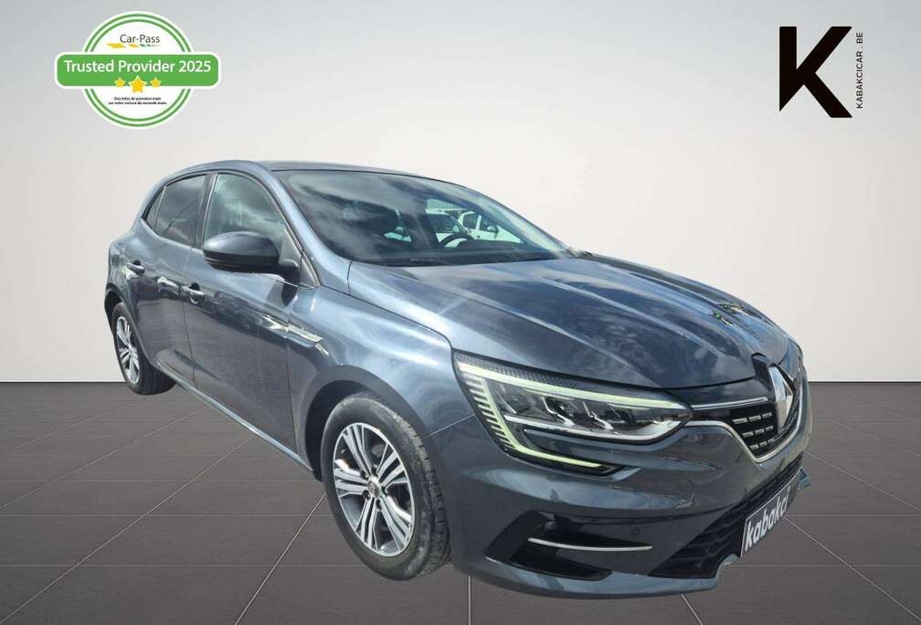 Renault 1.5 dCi / Carplay / Navigation / Full Capteurs de Stationnement / Garantie 12 Mois