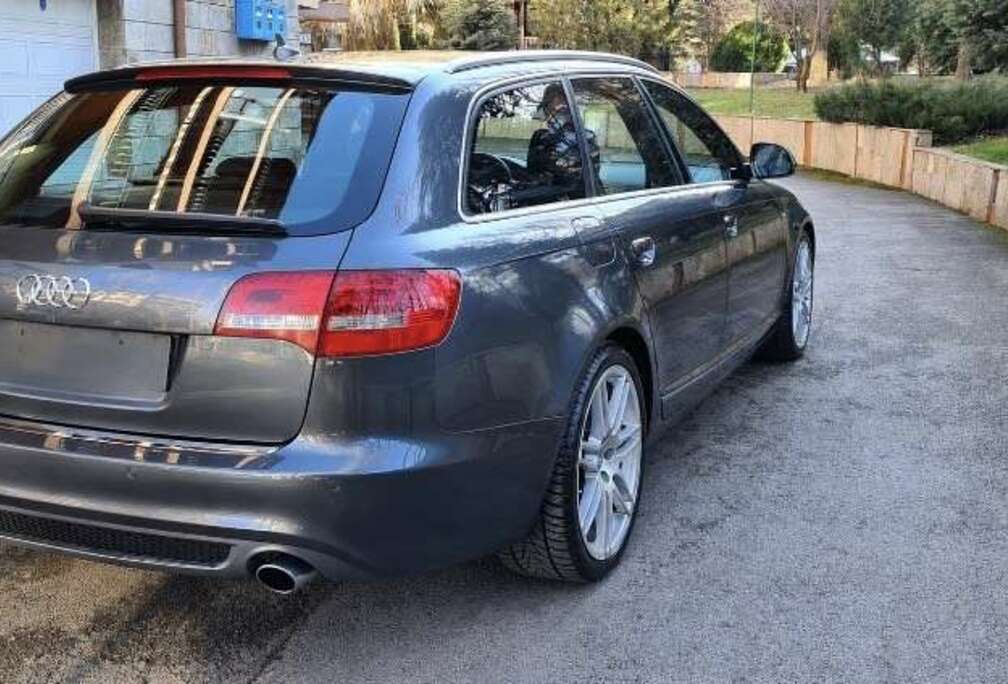 Audi Avant 2.8i V6 FSI Multitronic