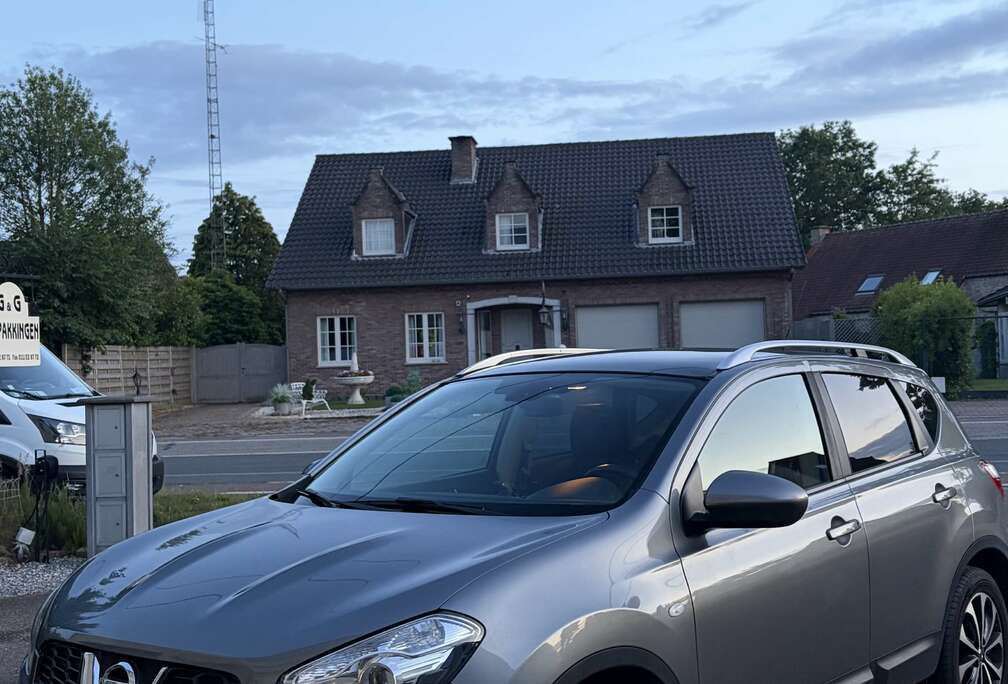 Nissan 1.6i 2WD Tekna
