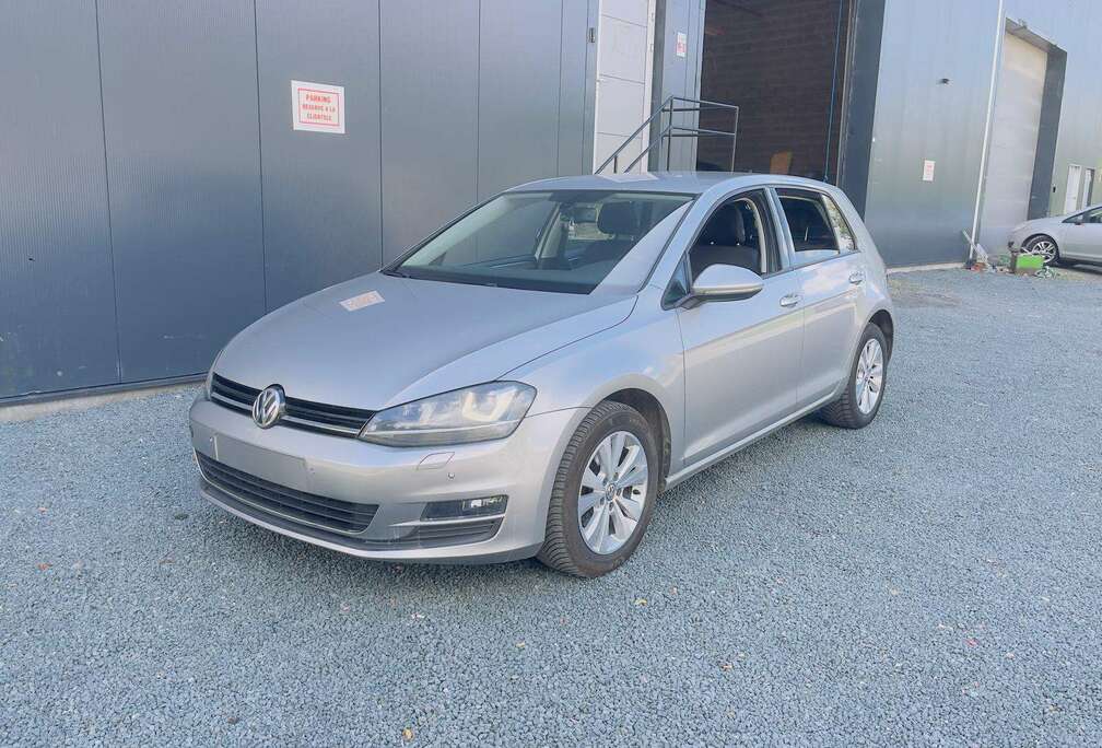 Volkswagen Golf 2.0 CR TDi Highline