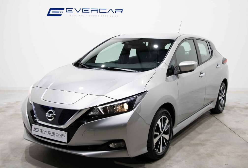 Nissan 40 kWh Acenta (EU6.2)