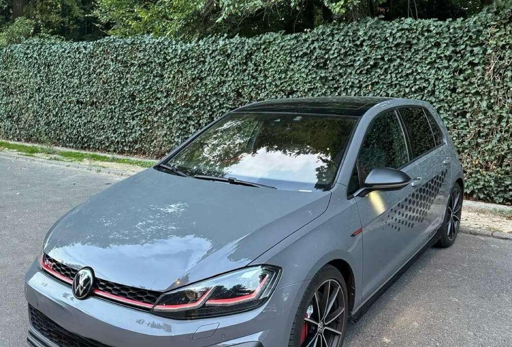 Volkswagen 2.0 TSI GTI TCR