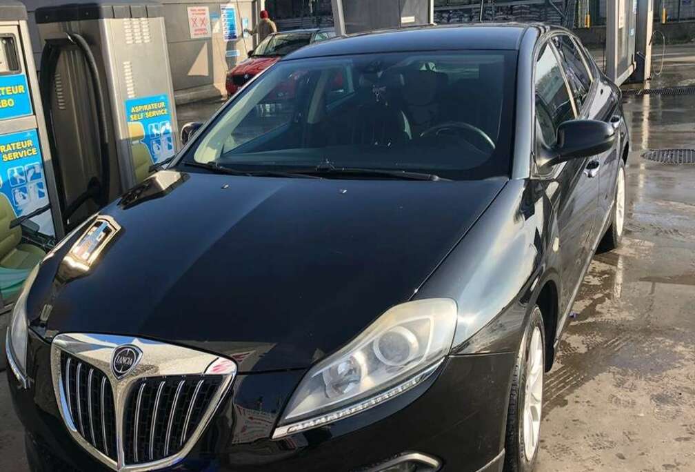 Lancia Delta 1.6 Multijet 666 Edition