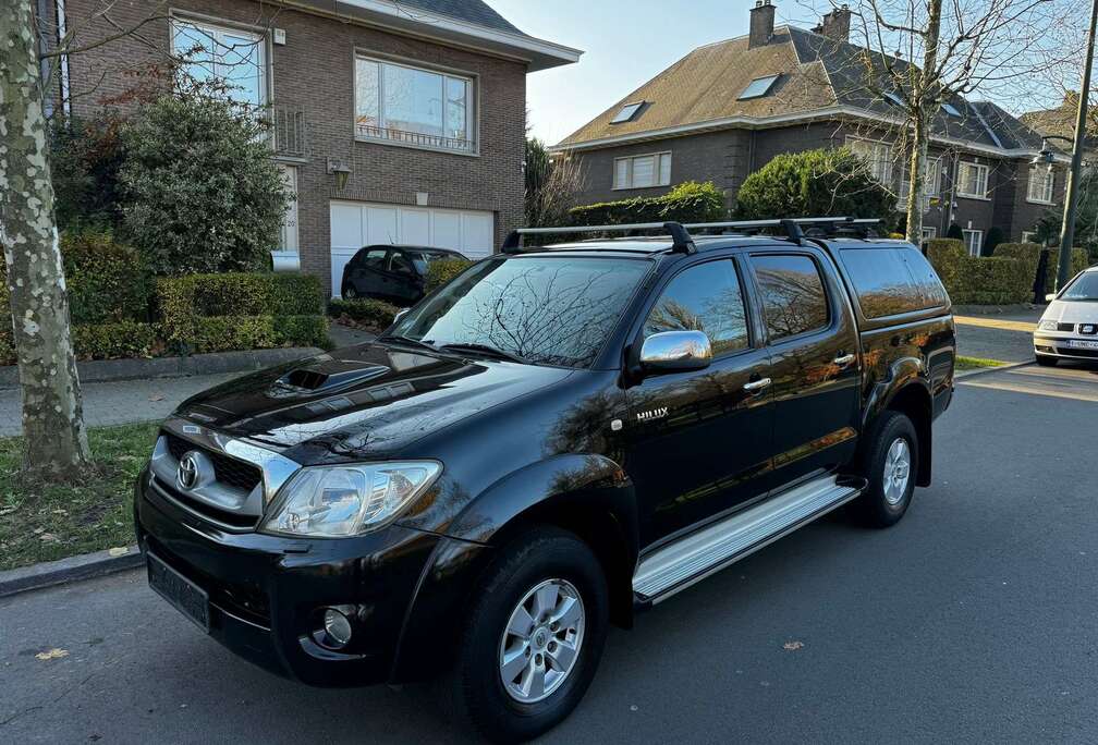 Toyota 2.5 D-4D 4WD SR AIRCO DIGITAL BELGIUM CAR