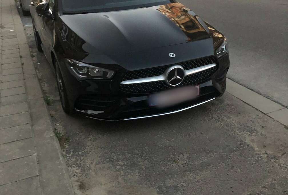 Mercedes-Benz CLA 180