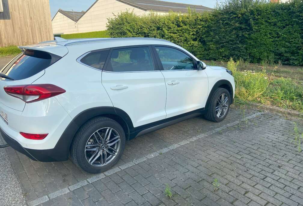 Hyundai Tucson blue 1.6 GDi 2WD Classic