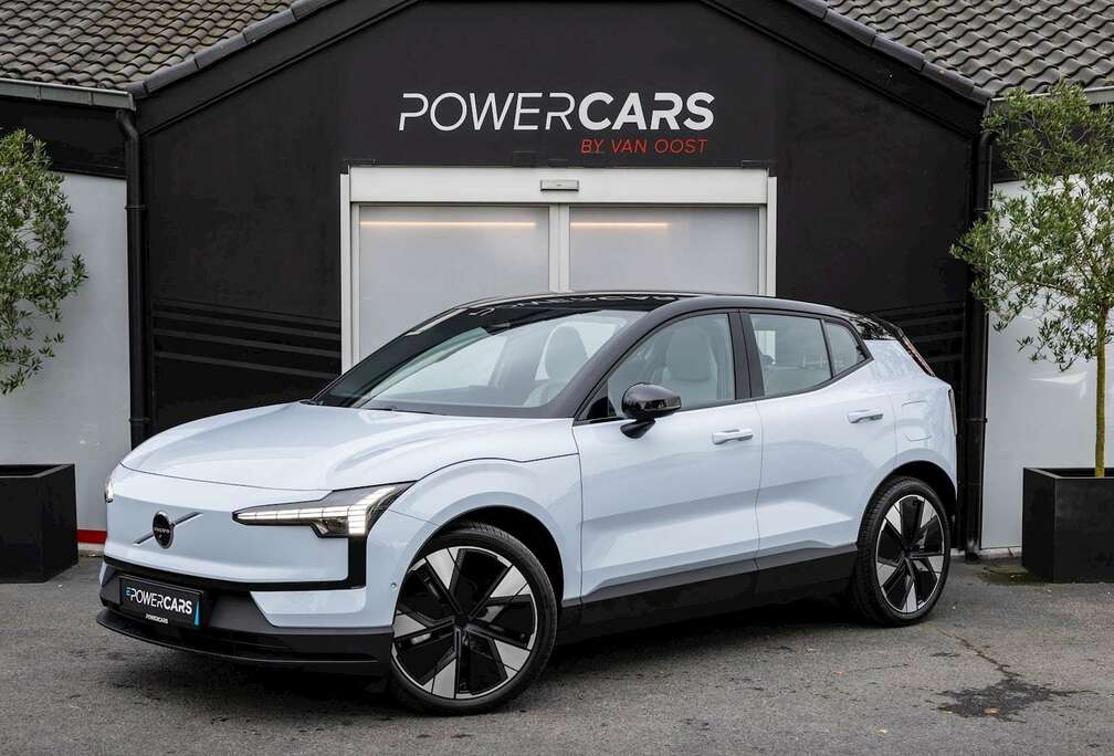 Volvo 4x4  Performance  69 kWh  Pano  360  Memory