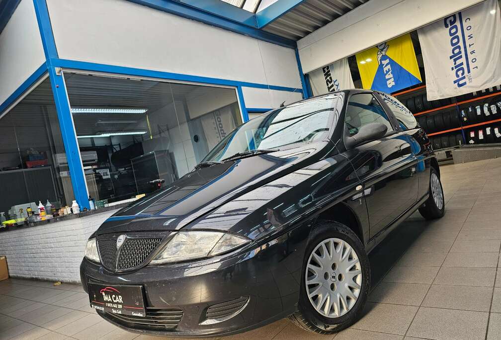 Lancia 1.2i Elefantino Blu