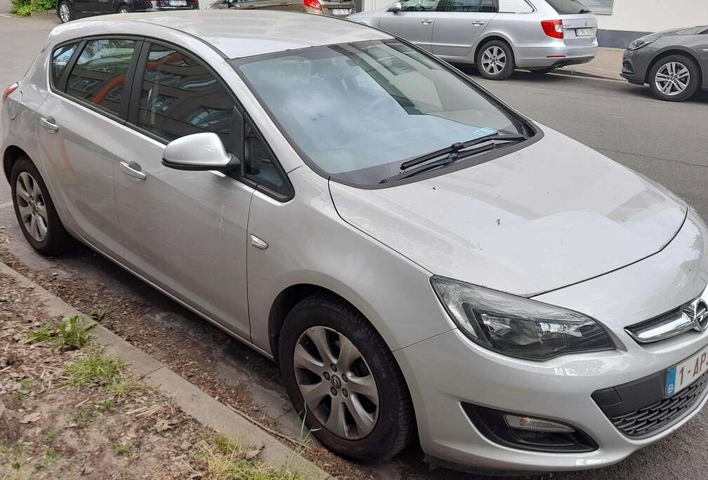 Opel Astra 1.4Active