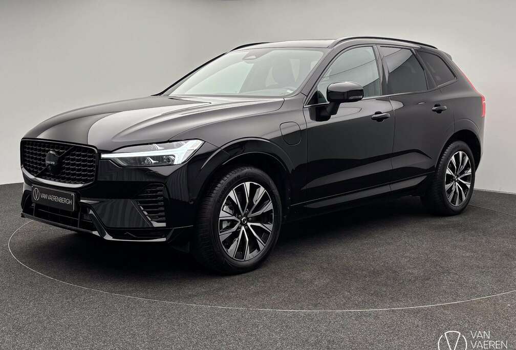 Volvo T6 Recharge PHEV 4X4/ Plus Dark Black Edition/ PAN0