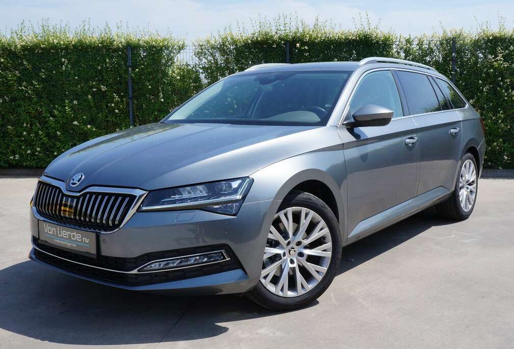Skoda Combi 1.5 TSI DSG Camera Carplay Navi Keyless
