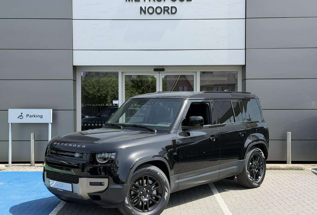 Land Rover // P300e S