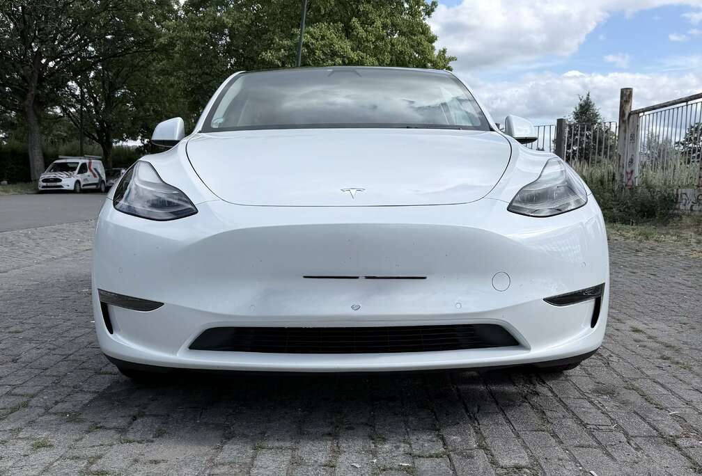 Tesla 72.5 kWh Dual Motor Performance