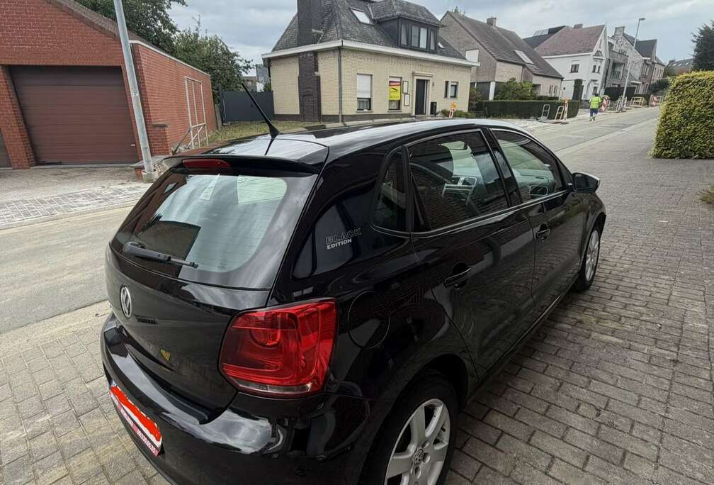 Volkswagen 1.2i Black Edition