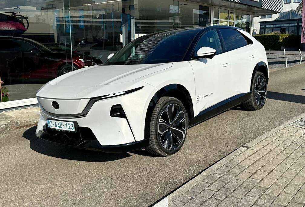 Mazda CX-6e 78 kWh Takumi Voiture de démonstration