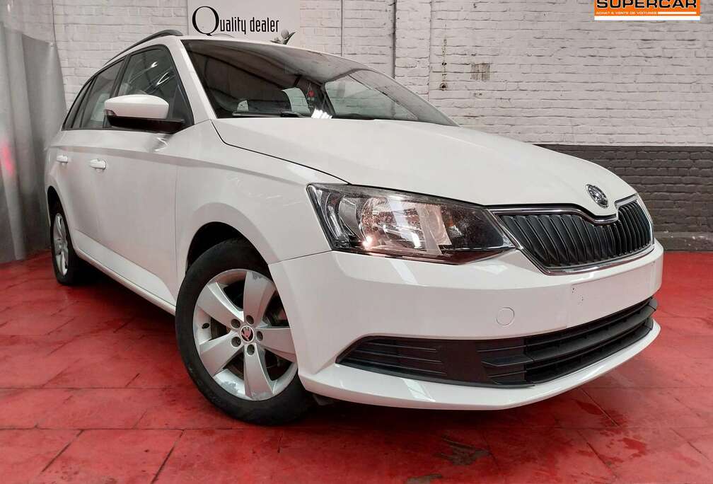 Skoda 1.2 TSI Ambition * Blth * Ecran de bord * 188X48 *