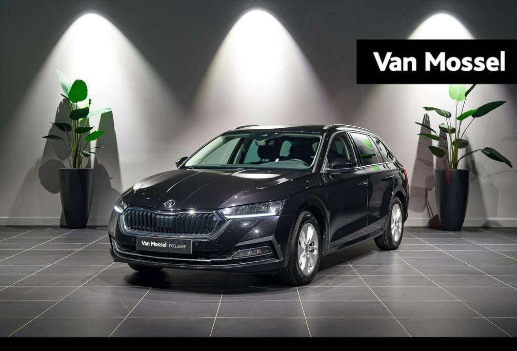 Skoda Combi 1.0 TSI DSG Clever ZETELVERWARMING  CARPLAY