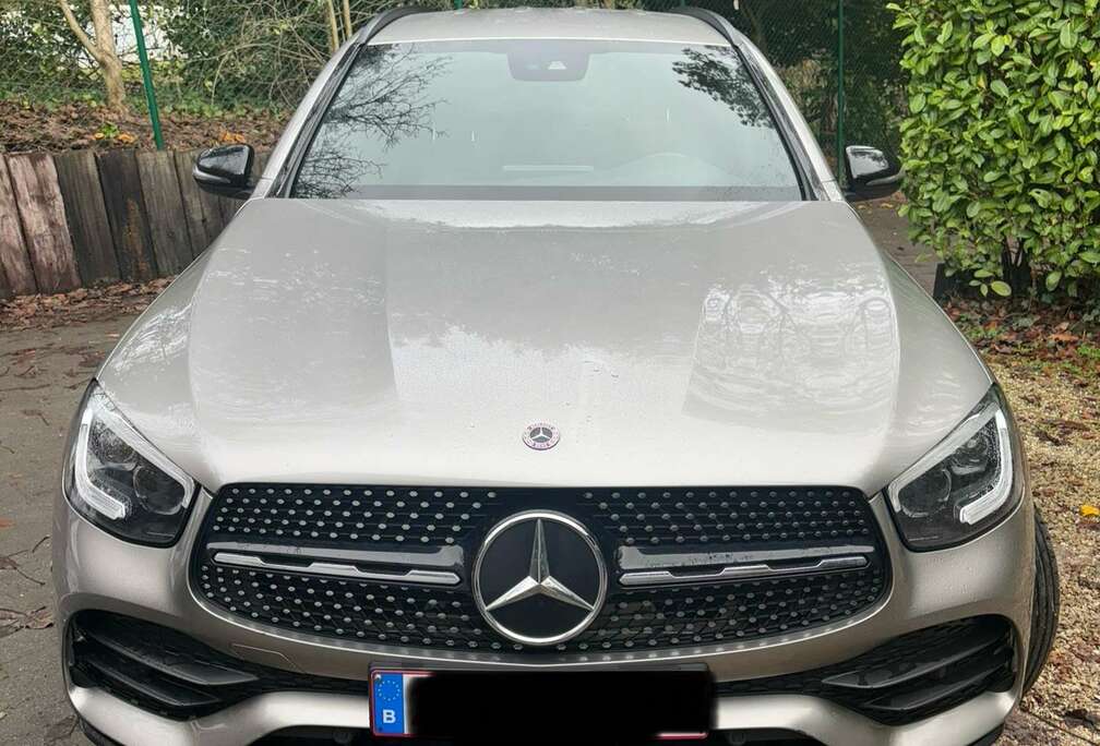 Mercedes-Benz de 4Matic 9G-TRONIC AMG Line