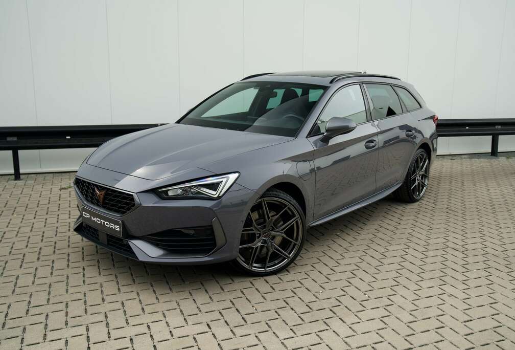 ST VZ  245 PK  E-HYBRID  PANO  LEDER  FULL